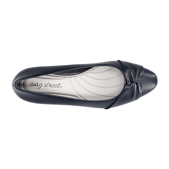 Easy Street Lyanna Womens Round Closed Toe Flat Heel Pumps
