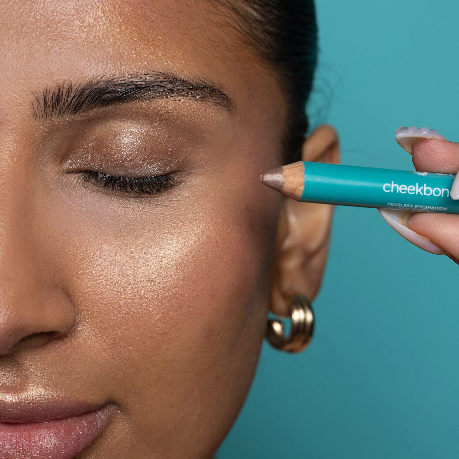 Cheekbone Beauty Fearless Eyeshadow Mini