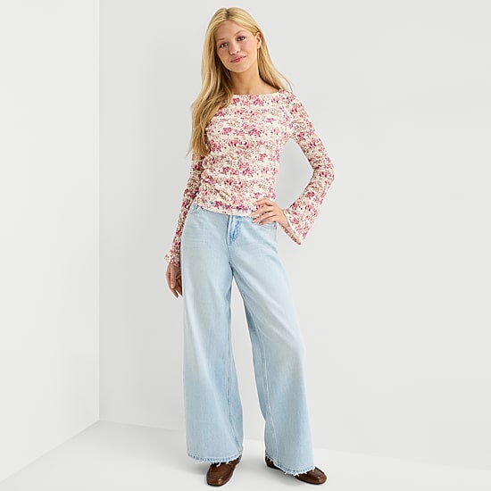 Arizona Womens Juniors Crew Neck Long Sleeve Blouse
