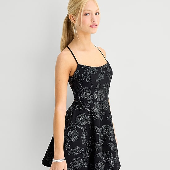 Emerald Sundae Womens Juniors Straight Neck Sleeveless Floral Fit + Flare Dress