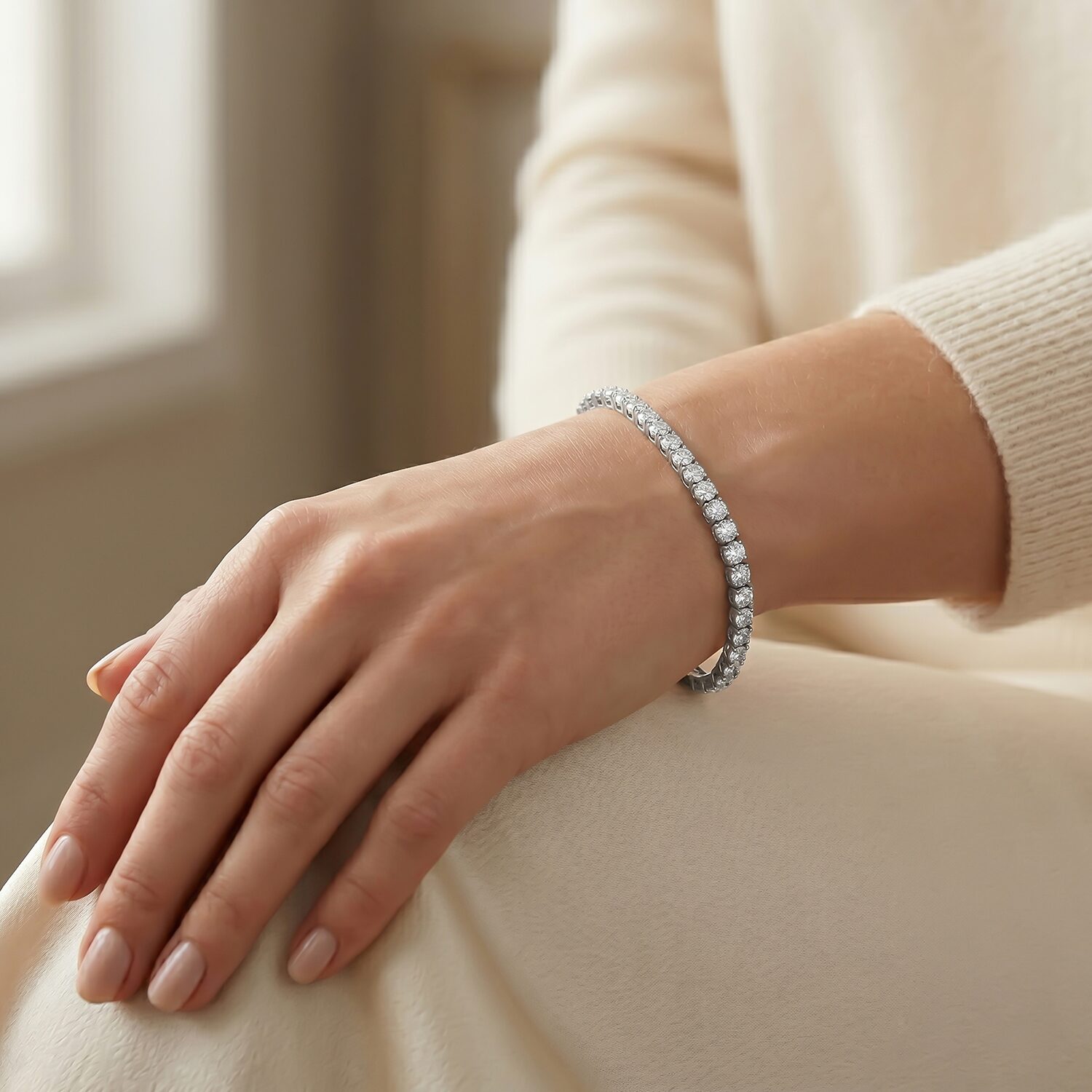 F / Si2) Womens 1 CT. T.W. Lab Grown White Diamond 10K Gold Round 1/ Inch Tennis Bracelet