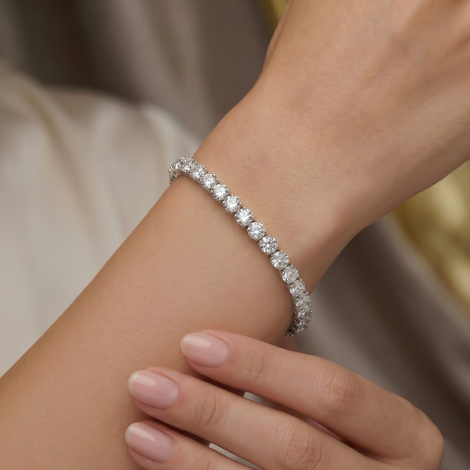(F / Si2) Womens 10 Ct.T.W. Lab Grown White Diamond 10K Gold Round 8 Inch Tennis Bracelet