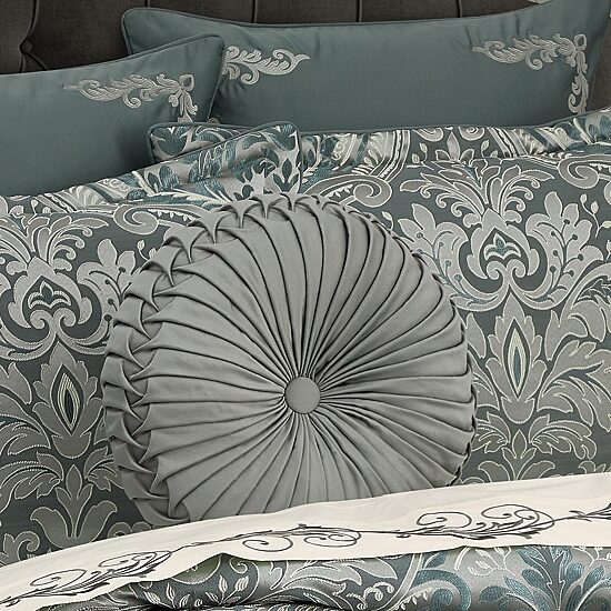 Queen Street Renee Square Throw Pillow