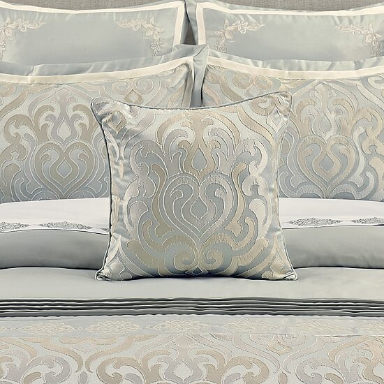 Royal Court Calmfield Square Throw Pillow