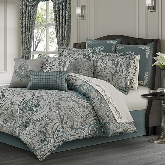Queen Street Renee 4-pc. Comforter Set
