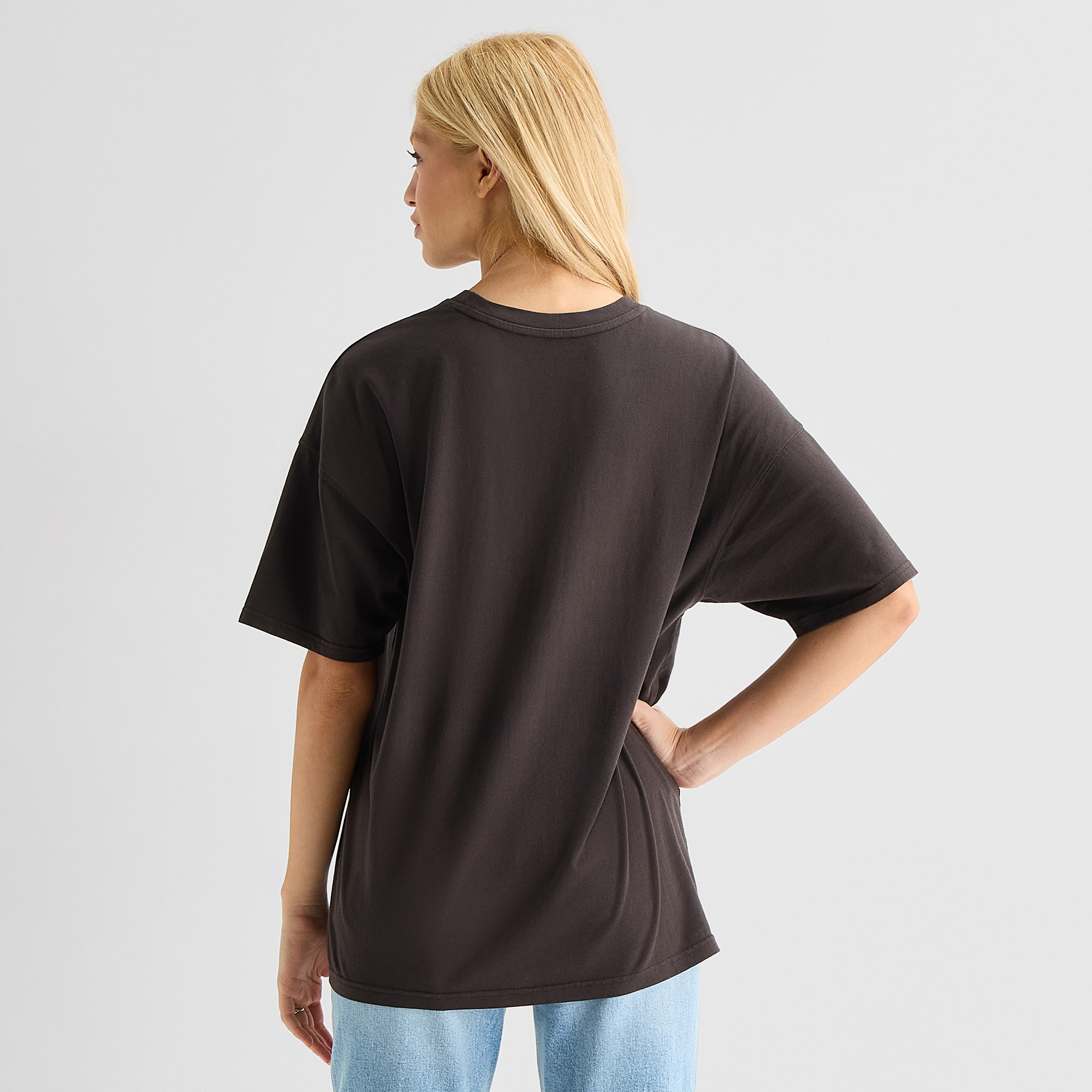 Arizona Womens Juniors Crew Neck Short Sleeve Loose Fit Graphic T-Shirt