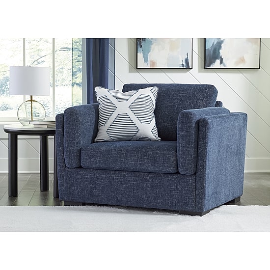 Signature Design by Ashley Evansley Upholstered Oversized Chair