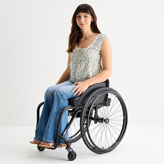 Arizona Y2k Womens Juniors Low Rise Adaptive Seated Wear Flare Leg Jean