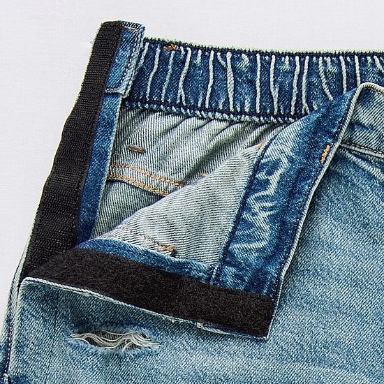Arizona Airy Drape Womens Juniors Low Rise Adaptive Easy-on + Easy-off Baggy Fit Jean
