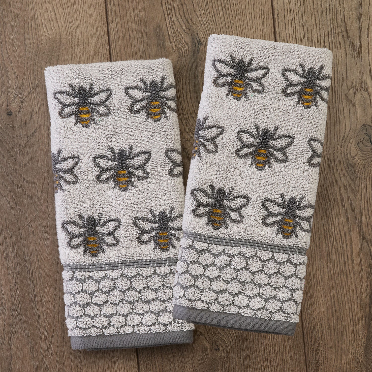Saturday Knight Honey Bee 2-pc. Hand Towel