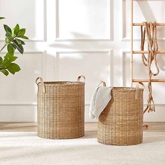 Baum Rattan Round Decorative Basket with Faux Leather Handles