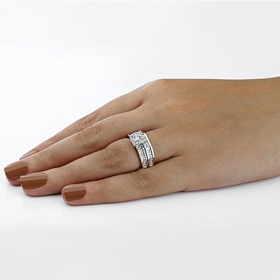 Unisex Adult 3/8 CT. T.W. Natural White Diamond 10K Gold Halo Side Stone Ring Set