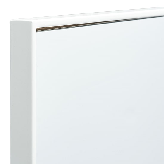 Safavieh 24" X 36" Rectangle Harlon Wall Mount Rectangular Wall Mirror