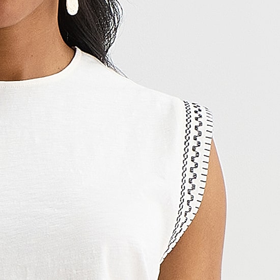 Liz Claiborne Womens Round Neck Sleeveless Blouse