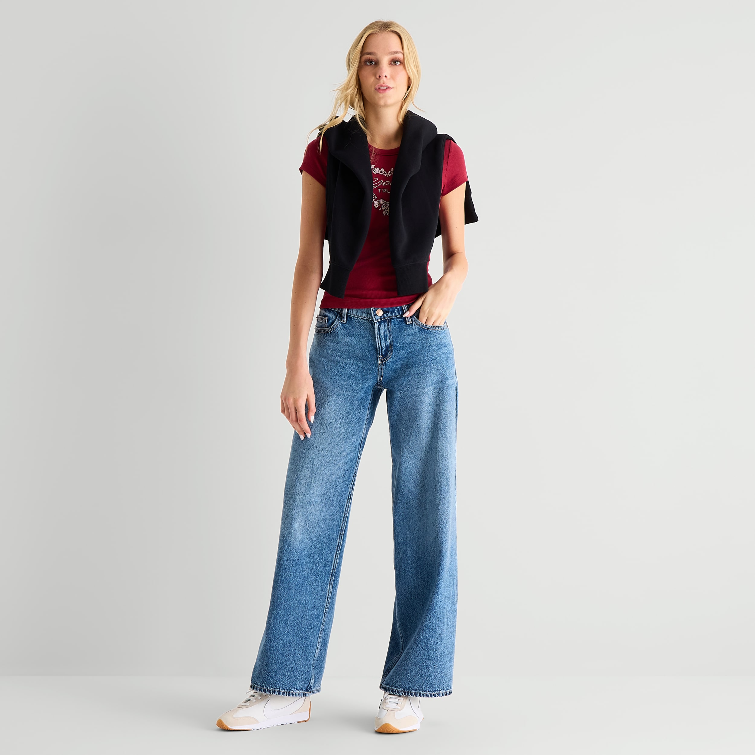 Arizona Womens Juniors Baggy Fit Jean