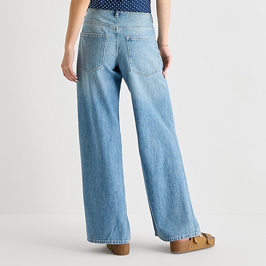 Arizona Womens Juniors Low Rise Baggy Fit Jean
