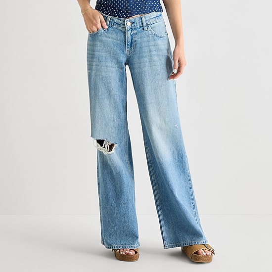 Arizona Womens Juniors Low Rise Baggy Fit Jean