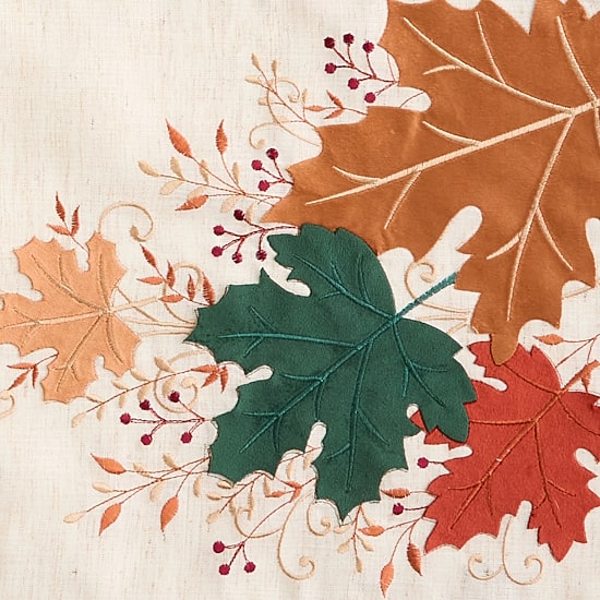 Homeweare Harvest Velvet Leaf Ruby Runner