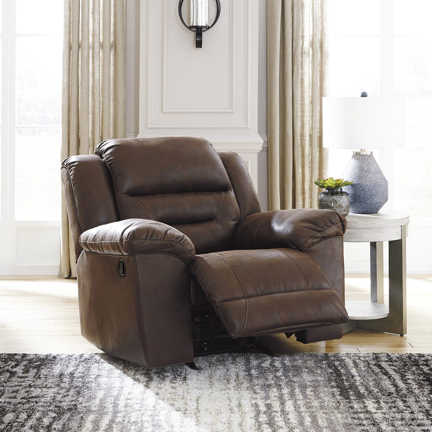 Signature Design by Ashley® Stoneland Manual Rocker Recliner