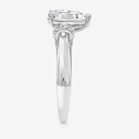 (I / I1) Womens 3 CT. T.W. Lab Grown White Diamond 10K Gold or 14K Gold Pear Solitaire Engagement Ring