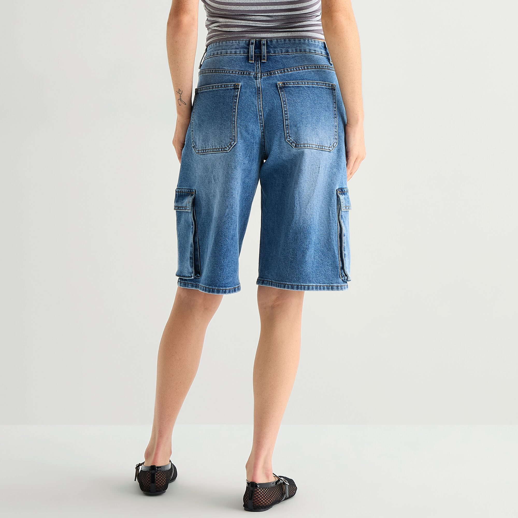 Forever 21 Womens Juniors Denim Short