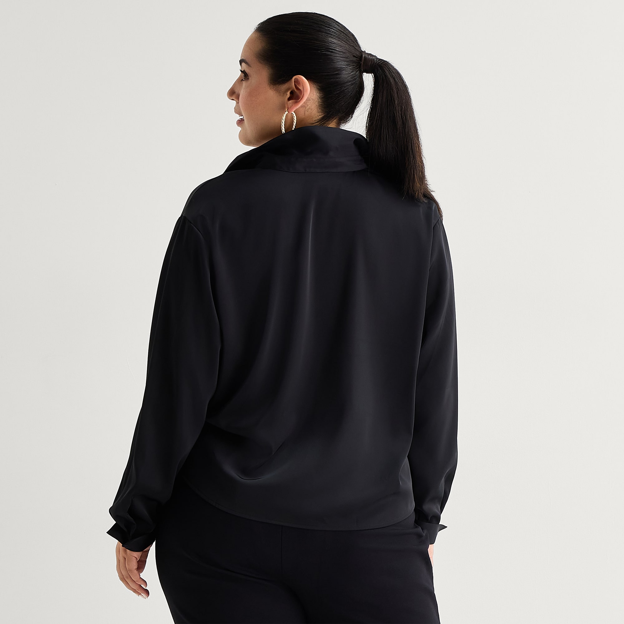 Bold Elements Womens Plus Long Sleeve Satin Blouse