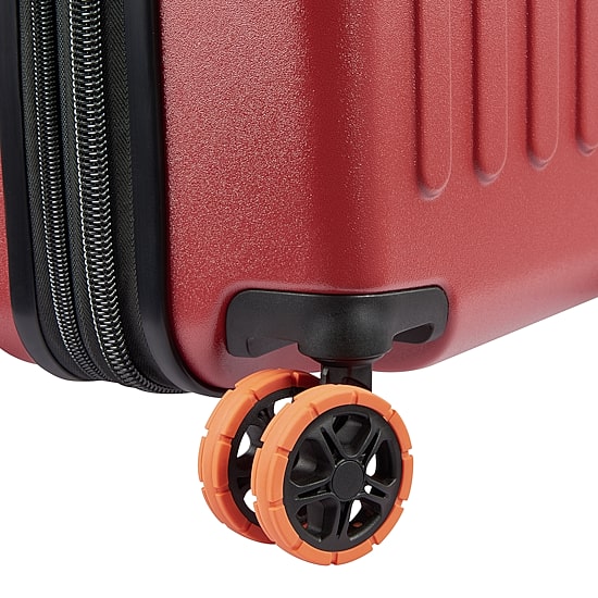 Jeep 20 Inch Hardside Expandable Carry-On Spinner Luggage