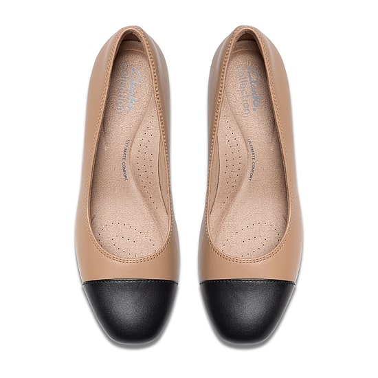 Clarks Iridessa May Womens Cap Closed Toe Block Heel Pumps