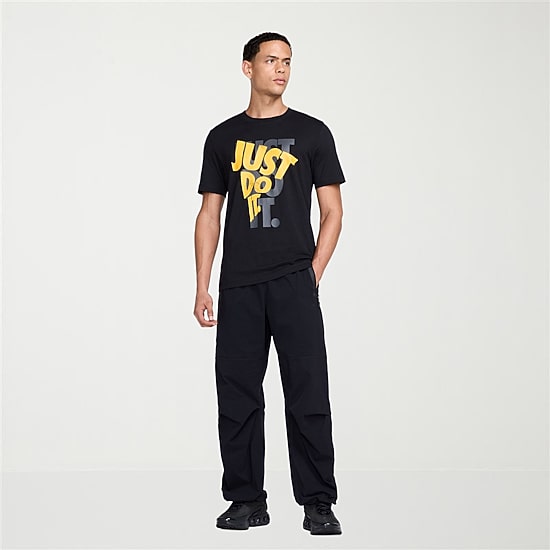 Nike Just Do It Mens Crew Neck Short Sleeve Regular Fit Graphic T-Shirt