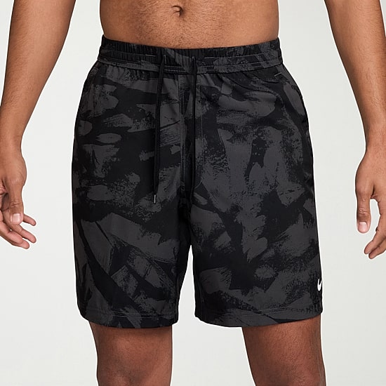 Nike Form Mens 7" Mid Rise Quick Dry Workout Shorts