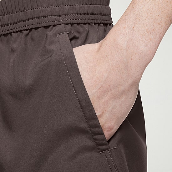 Nike Form Mens 7" Mid Rise Quick Dry Workout Shorts