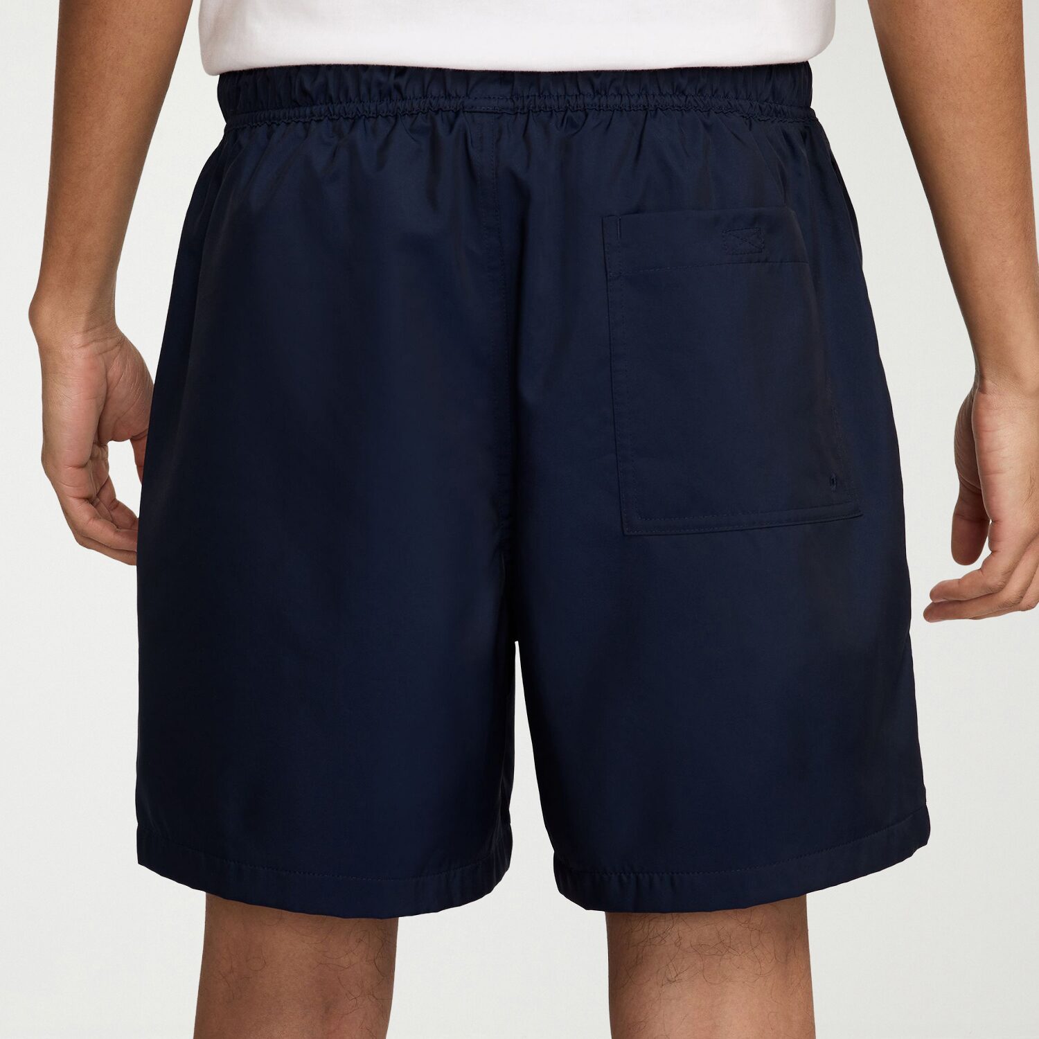 Nike Flow Mens 6" Mid Rise Workout Shorts