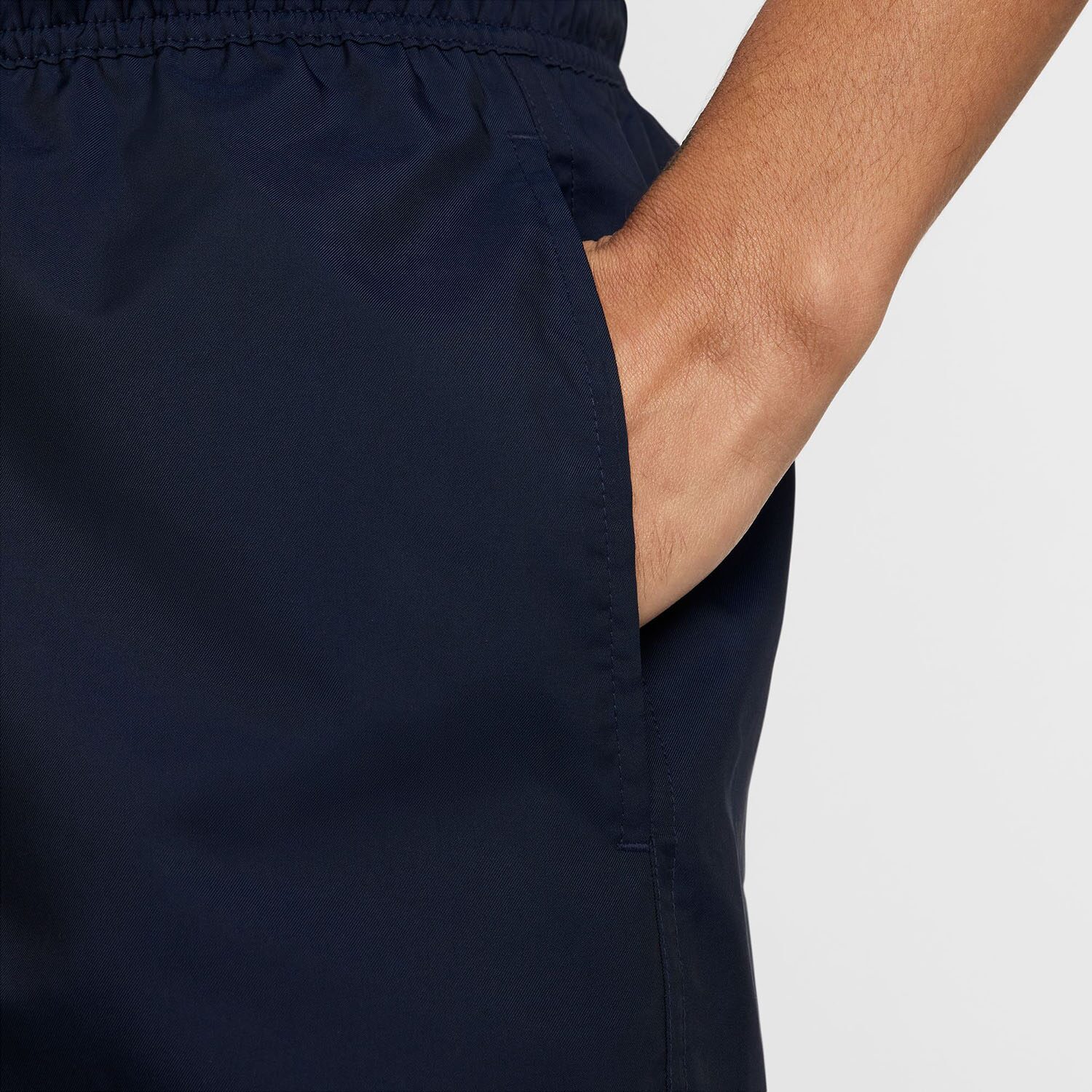 Nike Flow Mens 6" Mid Rise Workout Shorts