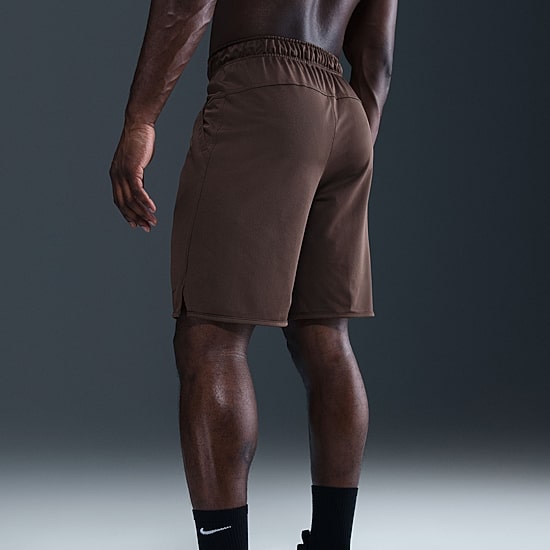 Nike Totality Mens 9" Mid Rise Big and Tall Quick Dry Workout Shorts
