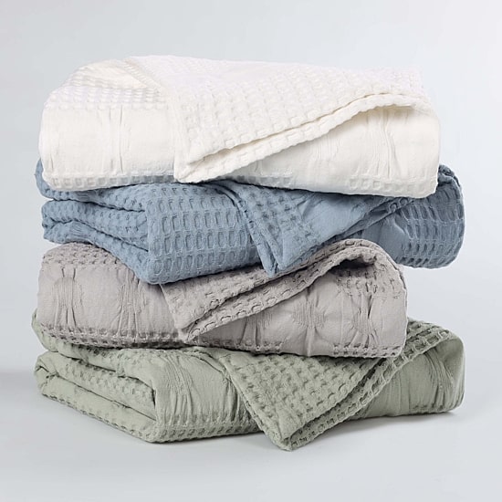SUPERIOR® Mai Waffle Weave Honeycomb Textured Cotton  Multi-Use Throw