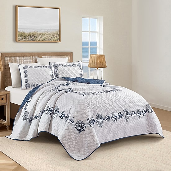 Modern Heirloom Tranquil Reef Cotton REVERSIBLE Quilt Set