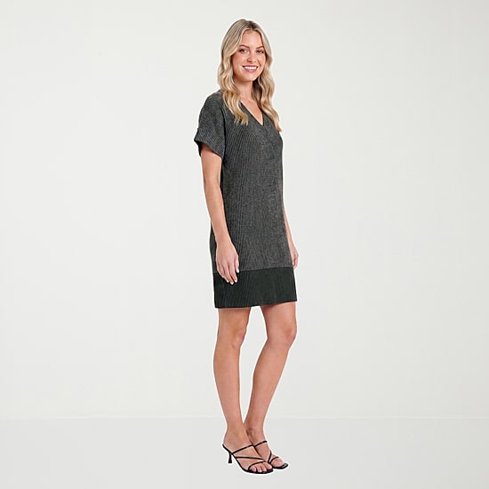 24seven Comfort Apparel Womens V Neck Short Sleeve Shift Dress
