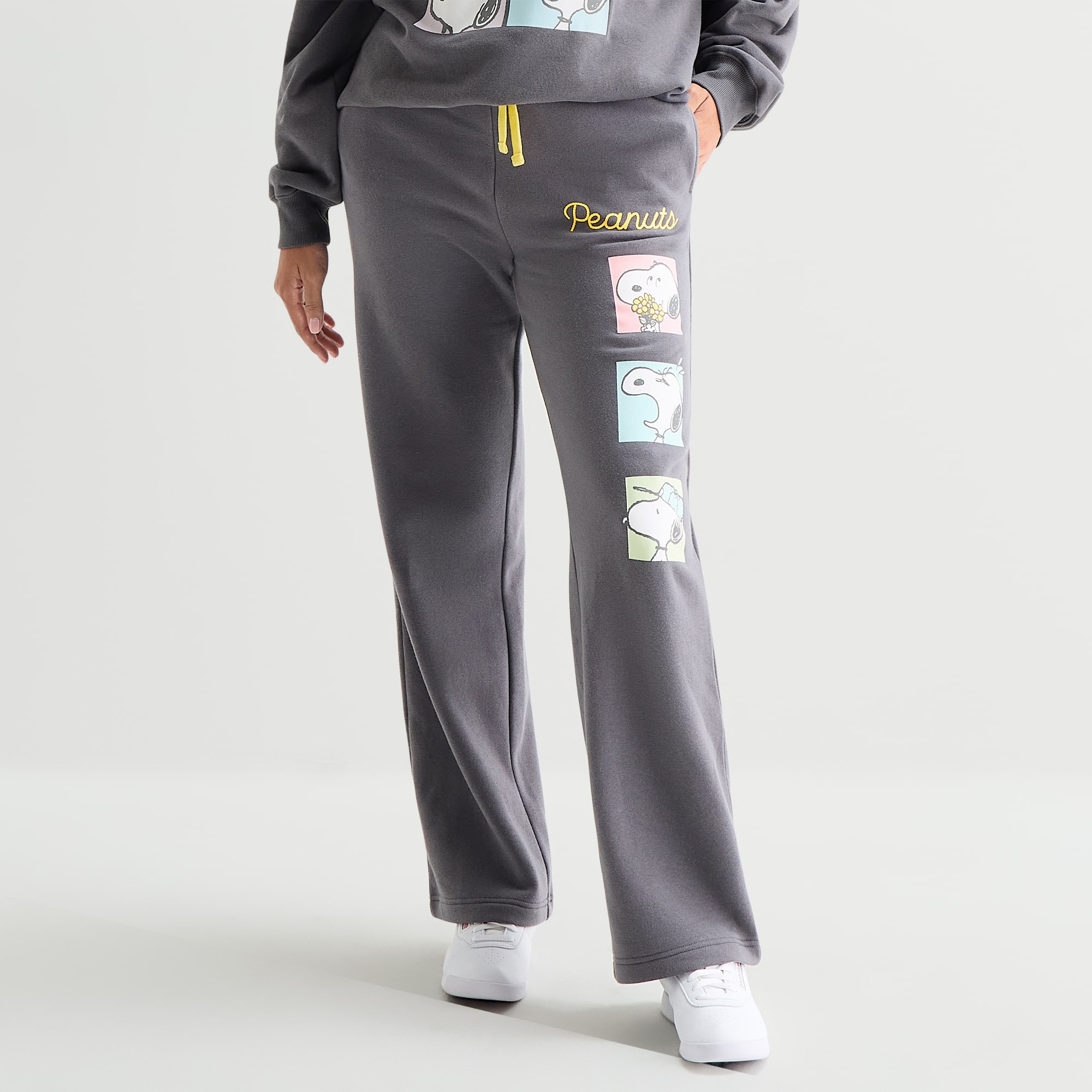 Peanuts Sweatpant Womens Juniors Wide Leg High Rise Fleece