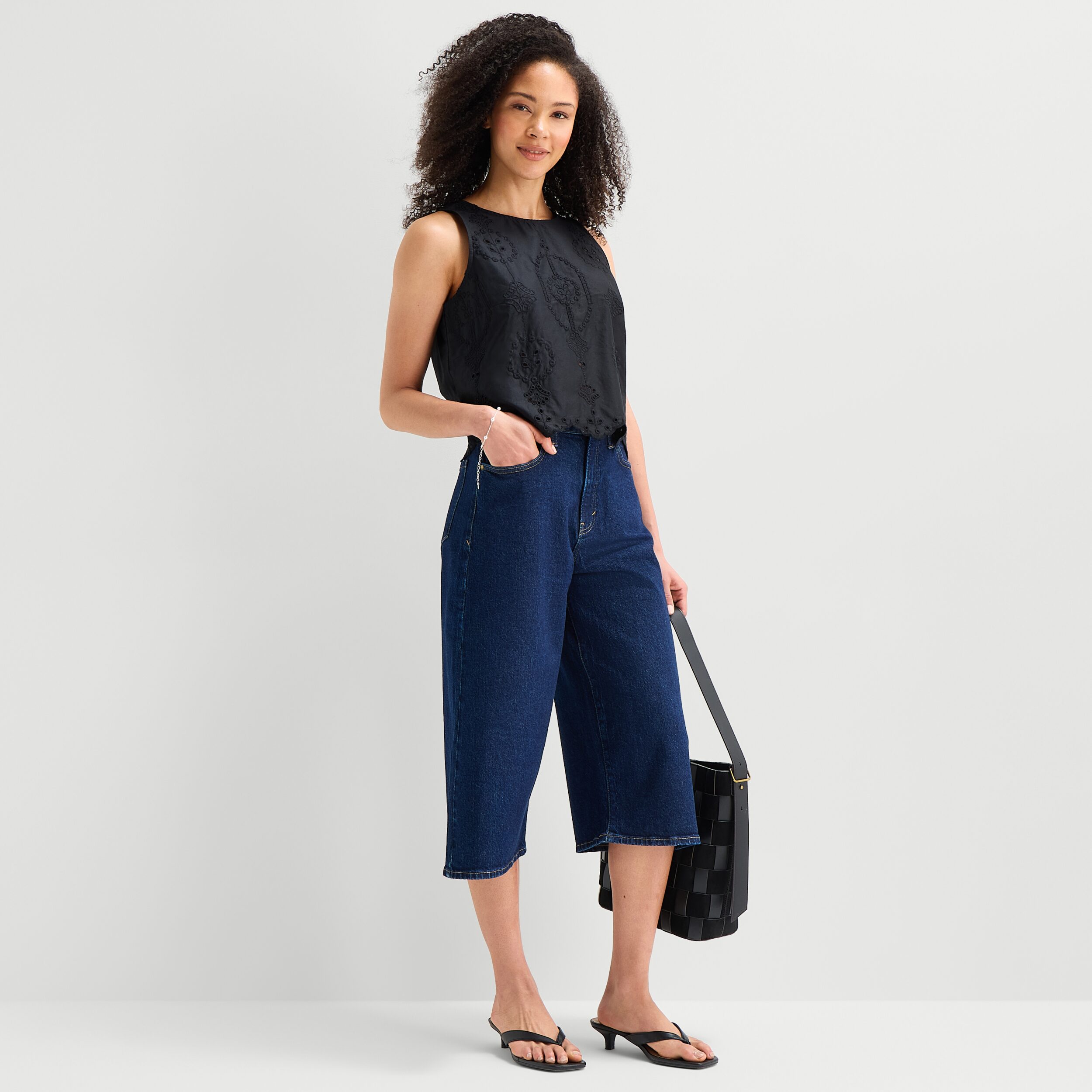 a.n.a Womens Tall Crew Neck Sleeveless Blouse
