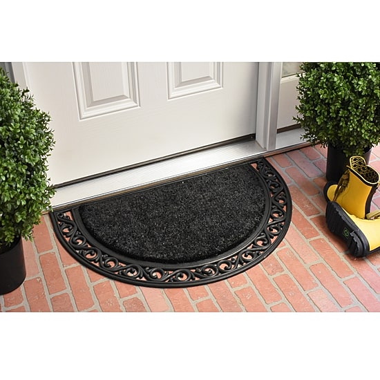 Calloway Mills Black Arch Outdoor Rectangular Doormat