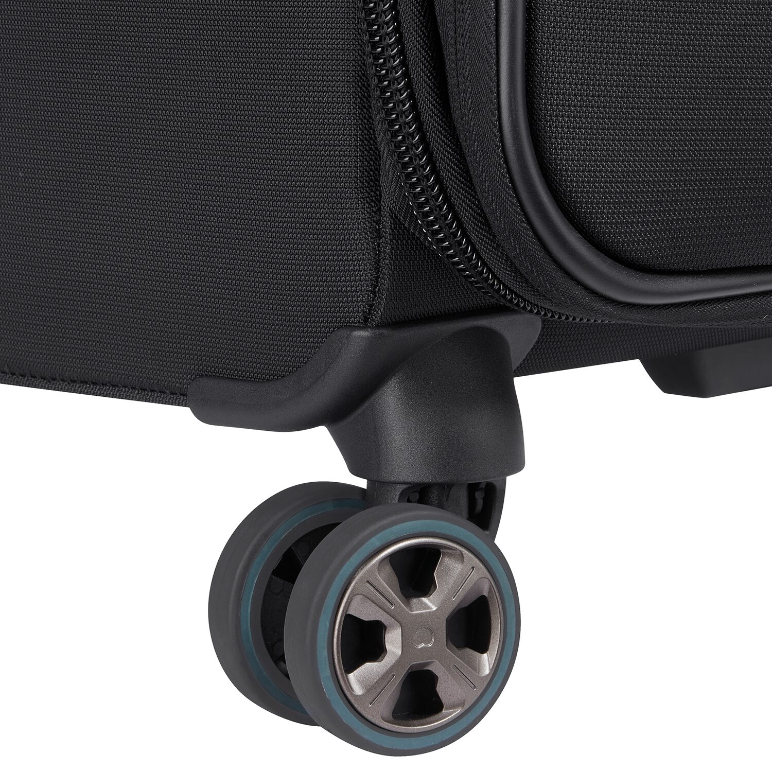 Delsey Paris Helium Dlx 29 Inch Softside Expandable Checked Spinner Luggage