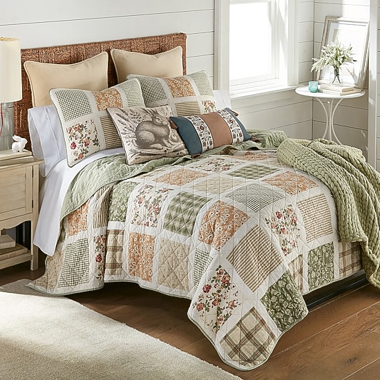Donna Sharp Peach Rose 3-pc. Hypoallergenic Quilt Set