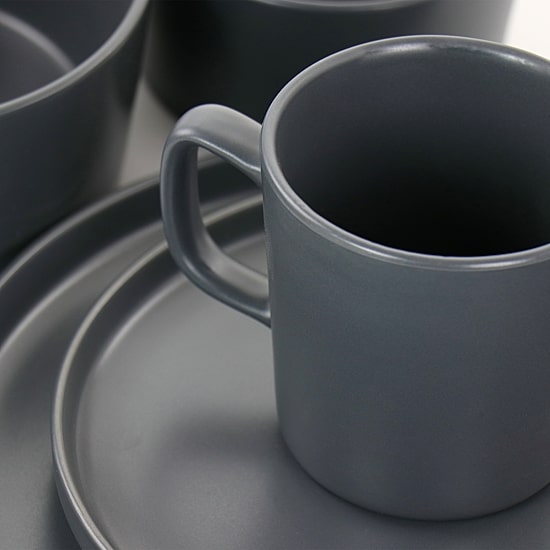 Elama Luxmatte 20-pc. Stoneware Dinnerware Set