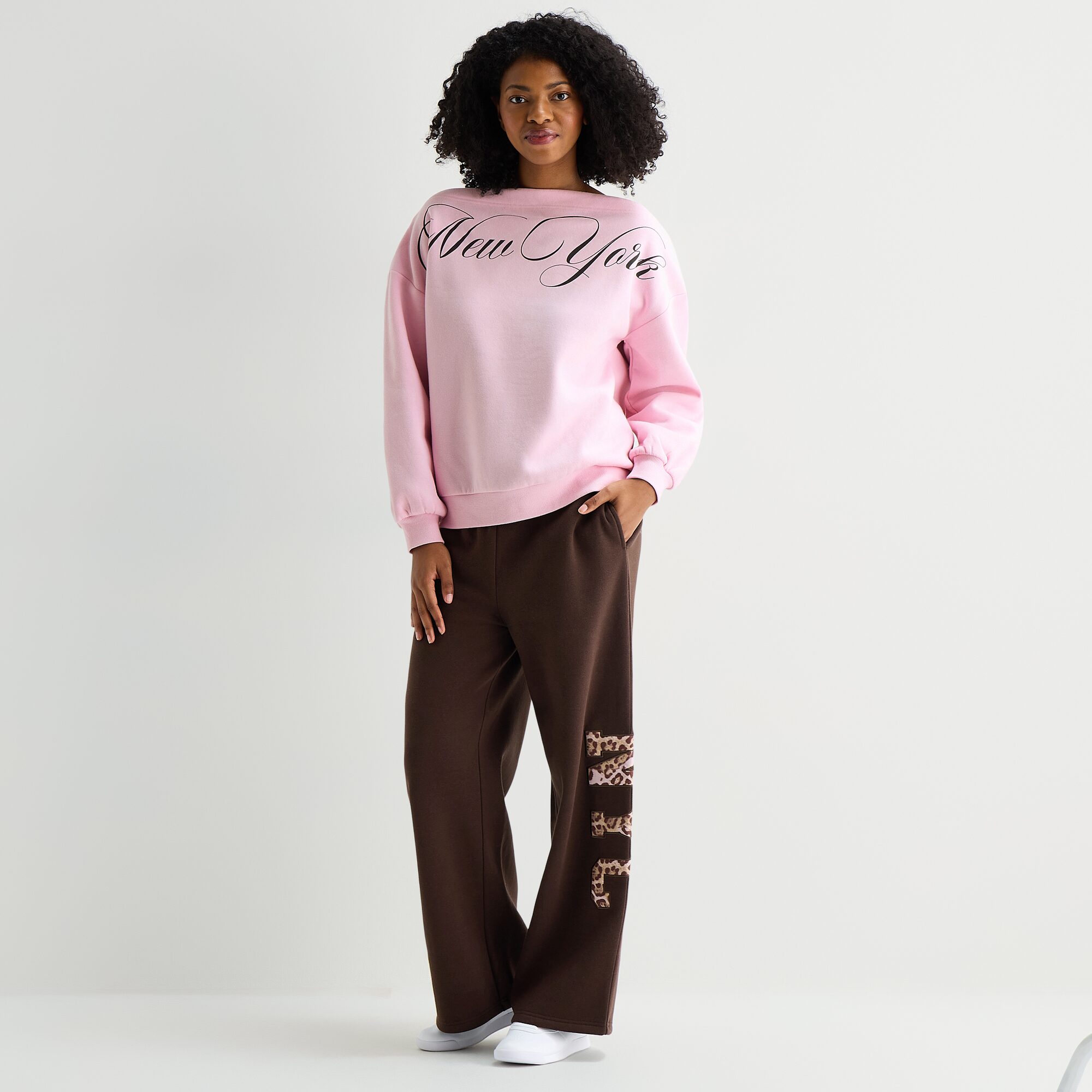 Forever 21 Womens Juniors Wide Leg Mid Rise Fleece Sweatpant
