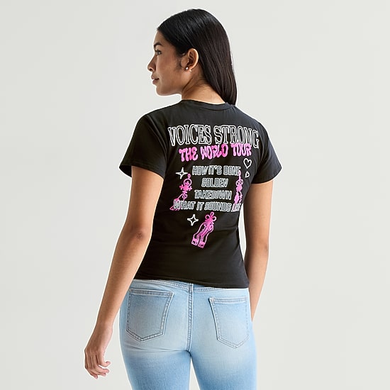 Womens Juniors Crew Neck Short Sleeve Fitted KPOP Demon Hunters Graphic T-Shirt
