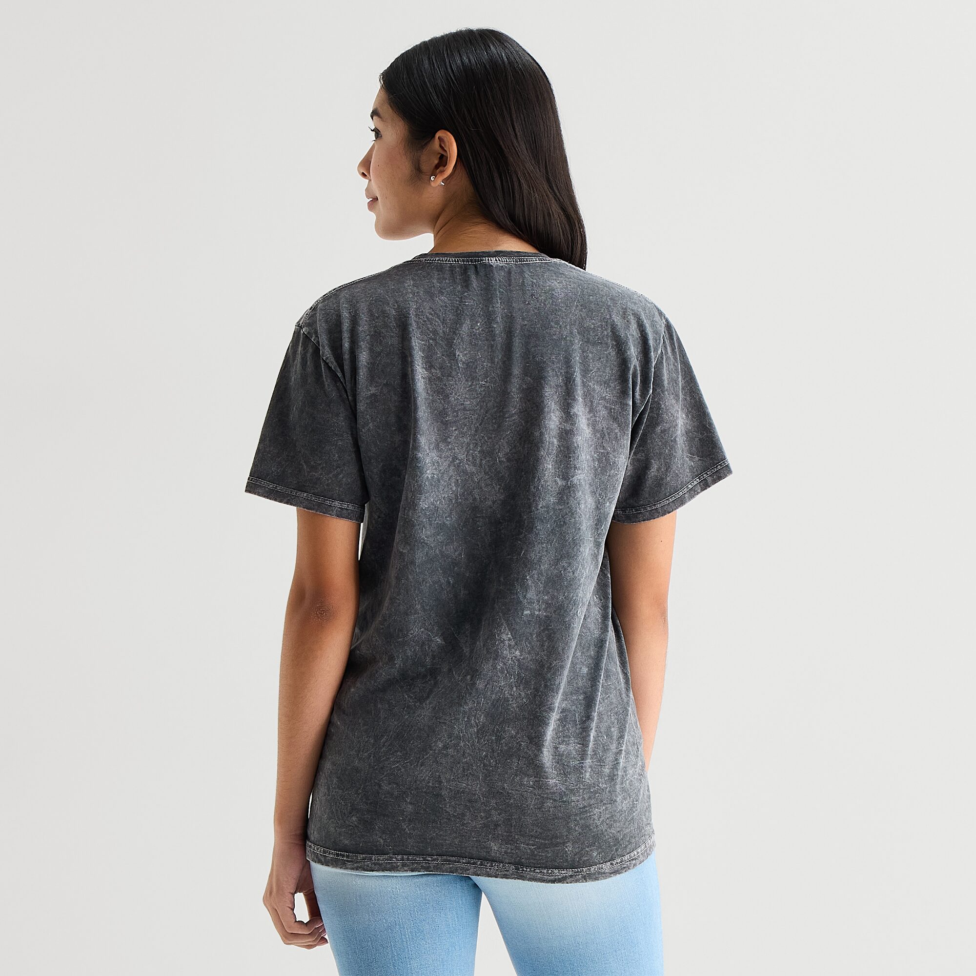 Womens Juniors Crew Neck Short Sleeve Loose Fit Graphic T-Shirt