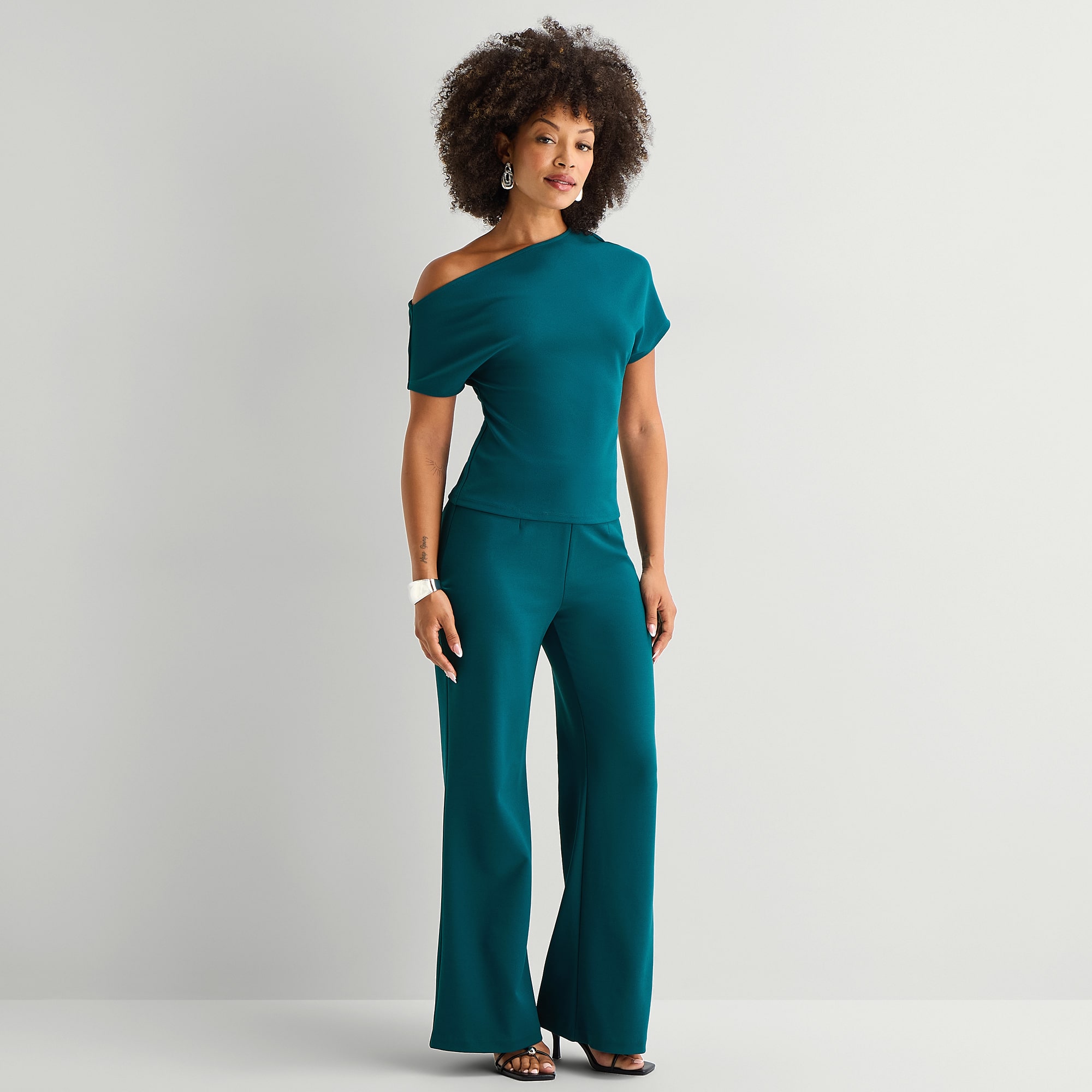 Bold Elements Womens Asymmetrical Neck Short Sleeve Blouse
