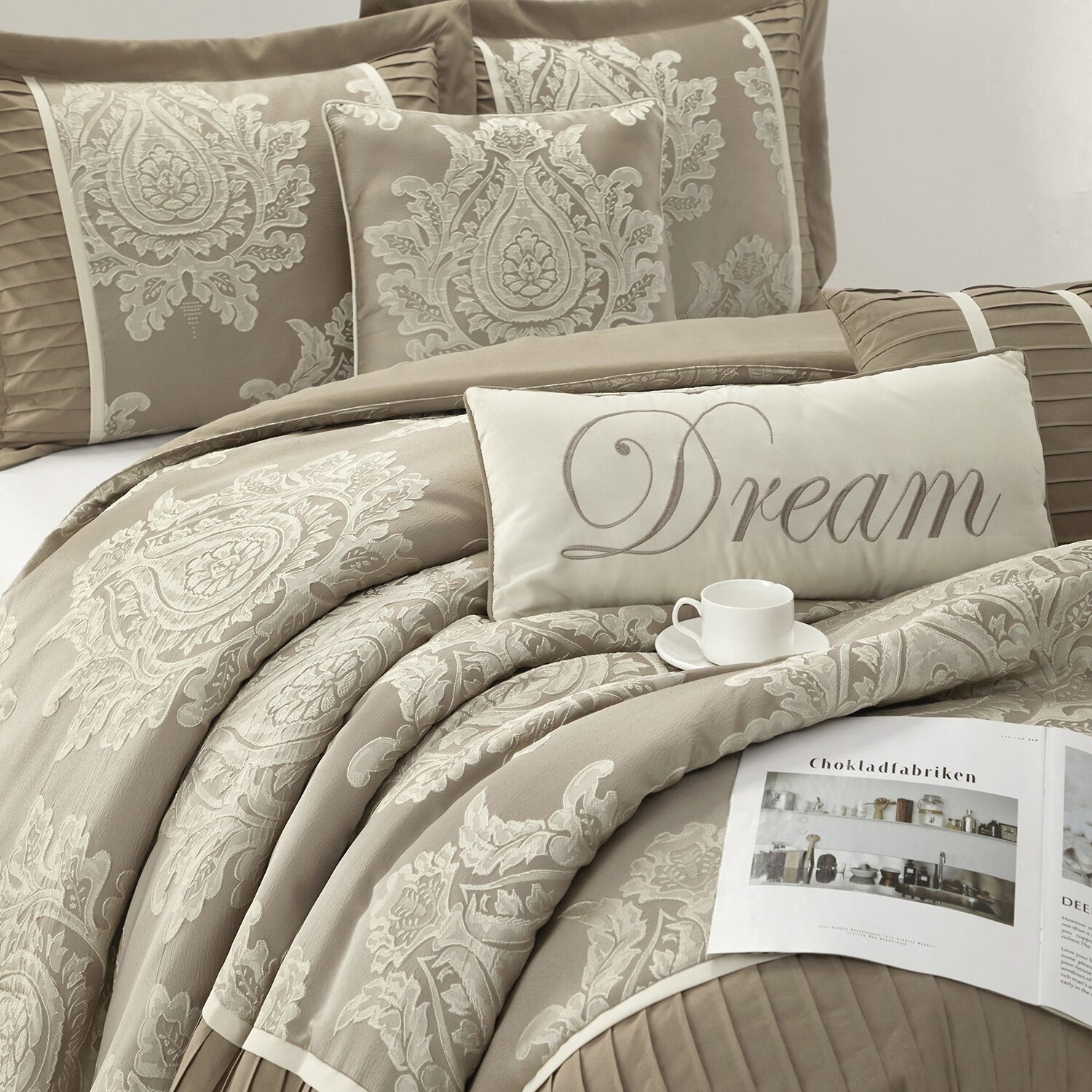 Stratford Park Thess Damask 15-pc. Easy Care Comforter Set