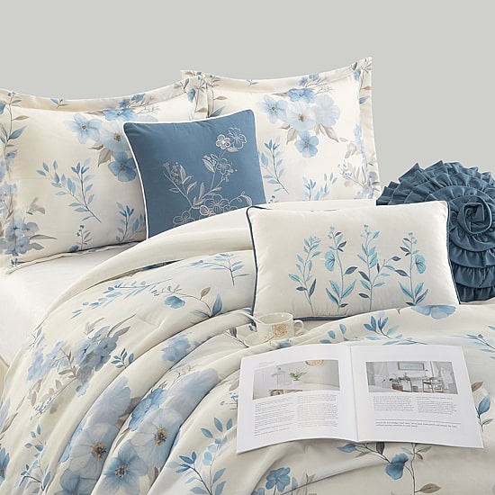 Stratford Park Candia Floral 7-pc. Easy Care Comforter Set