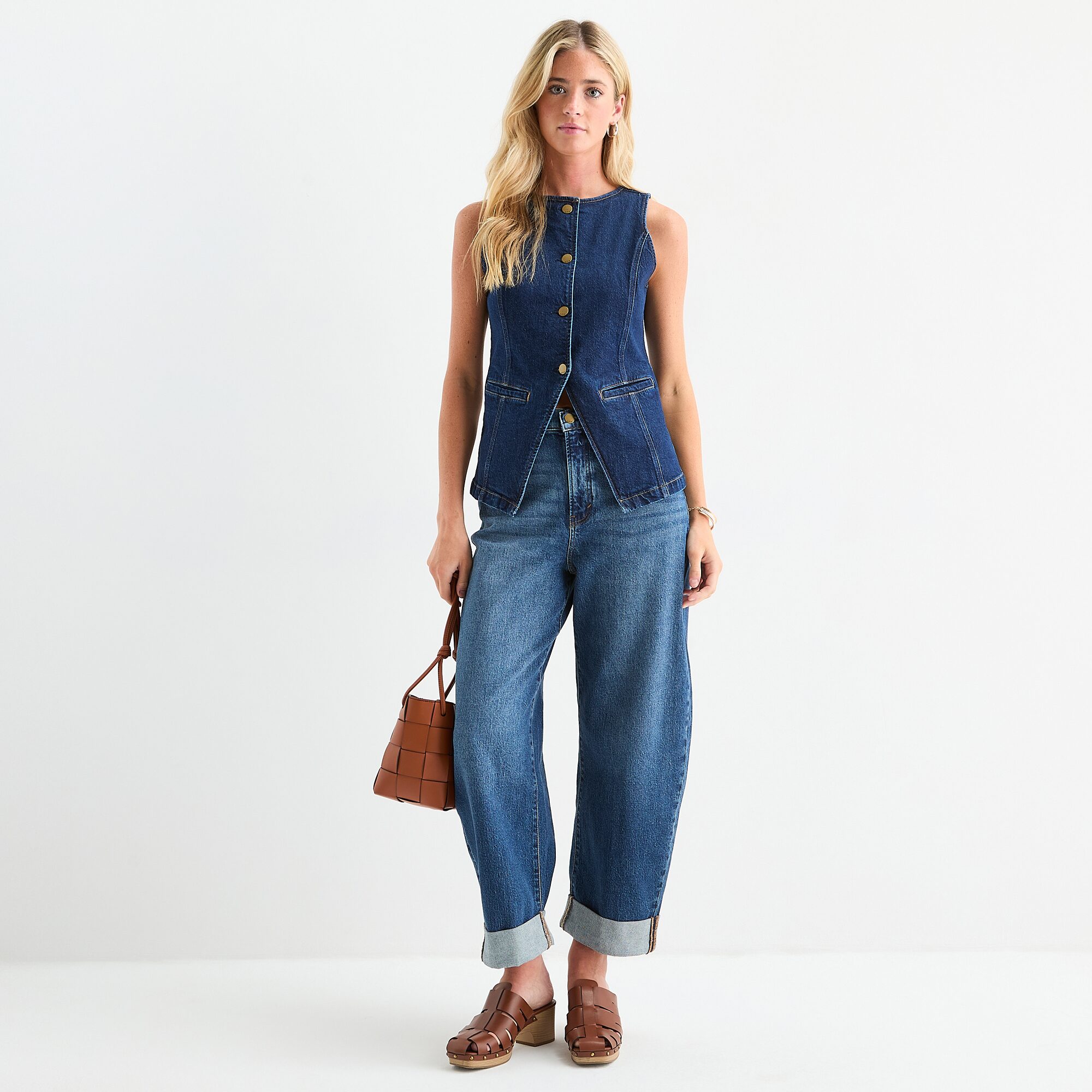 a.n.a Denim Womens Round Neck Sleeveless Vest